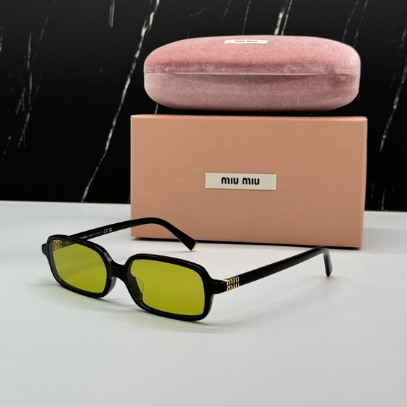 NEW MIU MIU SMU 11ZF 16K07O BLACK GREEN MU 11ZS WOMEN MU11ZSF SUNGLASSES - Picture 1 of 10